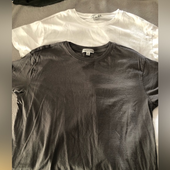 soft tees ky only grey available!! - Picture 3 of 5